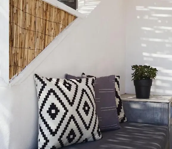 Cactus Kythnos Hotell *