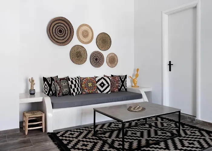 Cactus Kythnos Hotell