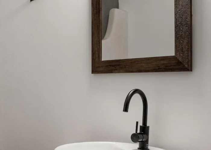 Cactus Kythnos Hotell