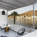 Cactus Kythnos 호텔 *